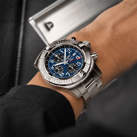 breitling avenger chronograph|breitling chrono avenger price.